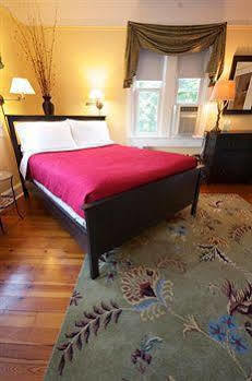 Waypoint House Bed And Breakfast Boyce Exterior photo